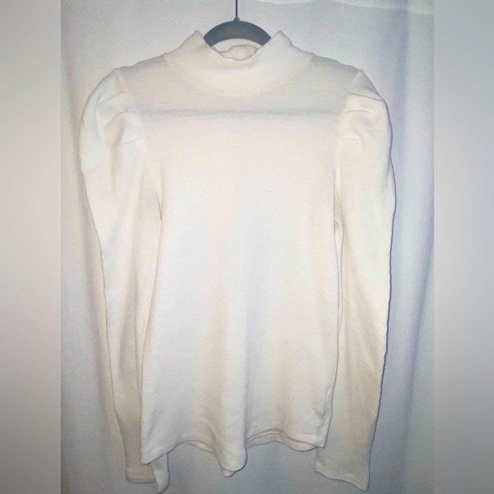 Free People White Turtleneck with pouf shoulder